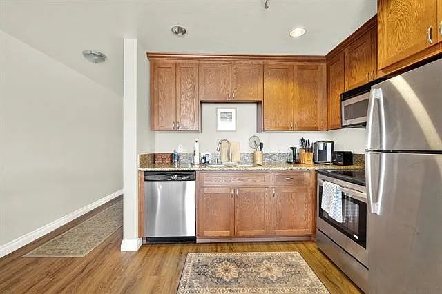 4015 Crown Point Dr #102 — Photo 5