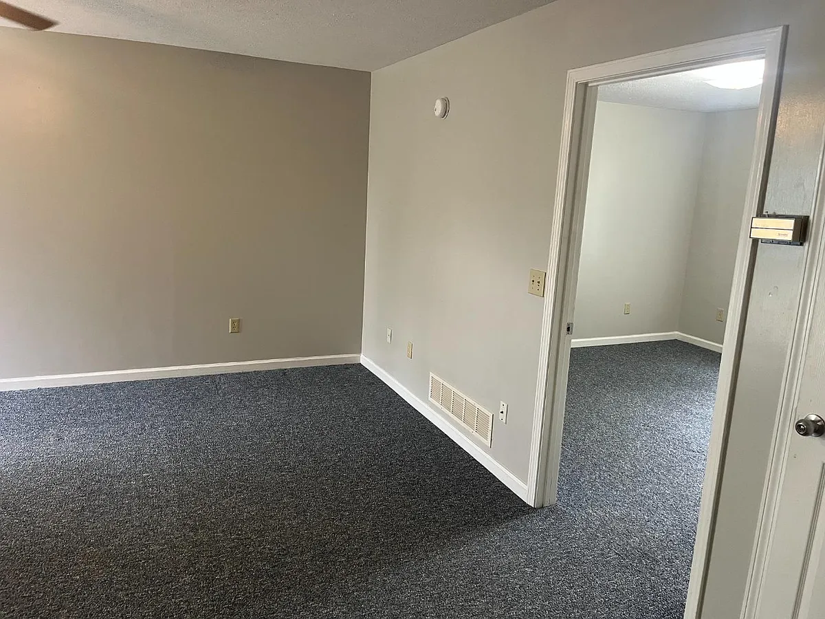Unit Photo - 199 S Brook St #1-7