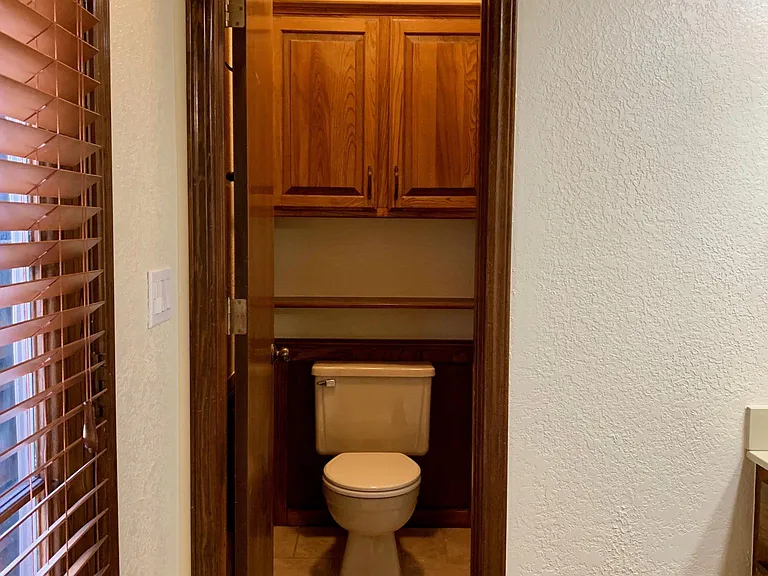1419 Pickford Ln — Photo 38
