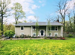 81 Blue Spruce Cir, Weston, CT 06883