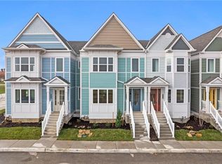456 SW Brummel Rd, Lees Summit, MO 64081