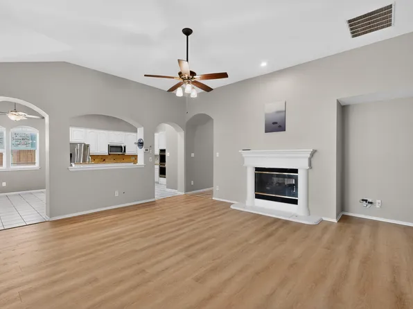 3513 San Paula Dr, Flower Mound, TX 75022
