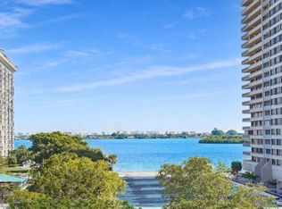 11111 Biscayne Blvd APT 622, Miami, FL 33181