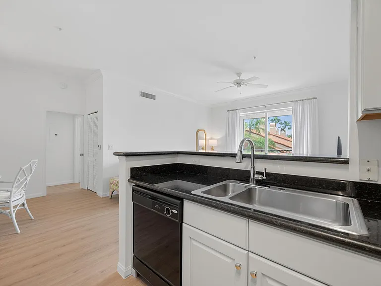 11740 Saint Andrews Pl #304 — Photo 9