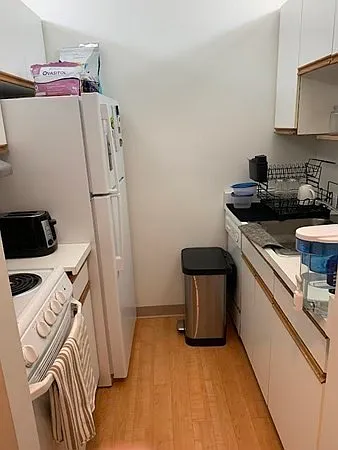 Studio, 1.0 bath, $1,750 — Photo 3