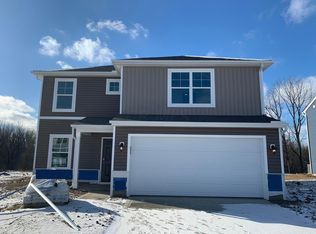 327 Trinity Way W, Newark, OH 43055