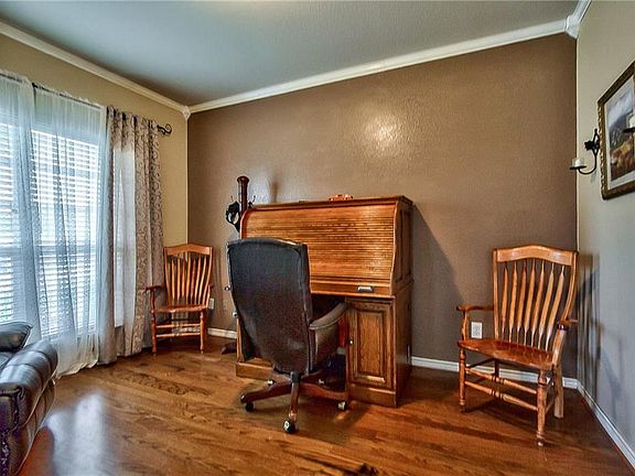5th image of 1480 Ashbourne Dr