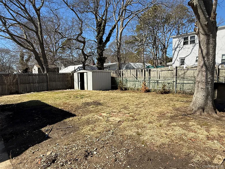 21 Sherwood Dr — Photo 16