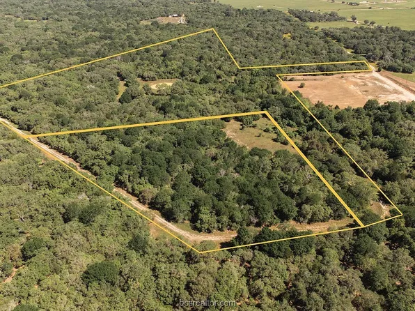 County Rd, Hallettsville, TX 77964