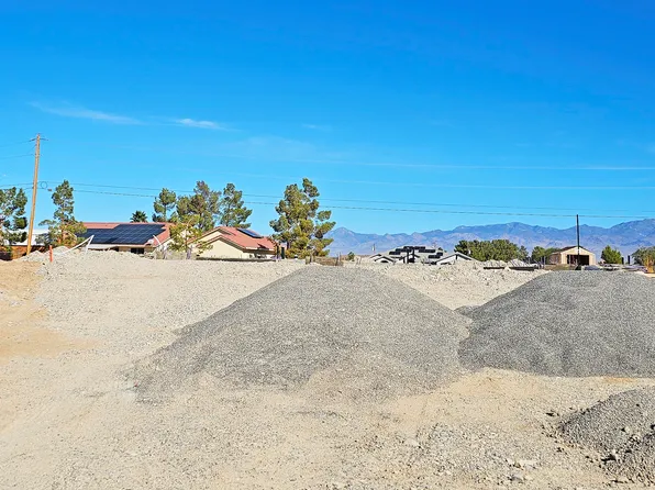 120 E Domingo St, Pahrump, NV 89048