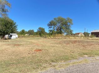 1005 Conley St #19-20, Hammon, OK 73650