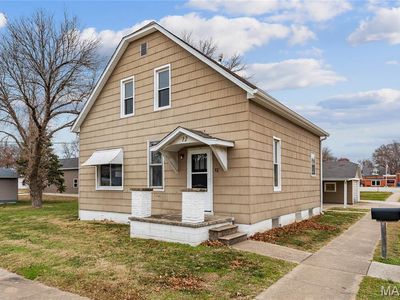 12 E Ash St, New Baden, IL, 62265