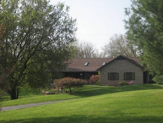 1st image of 13066 Michalek Ln