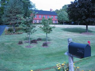 21662 N Andover Rd, Kildeer, IL 60047