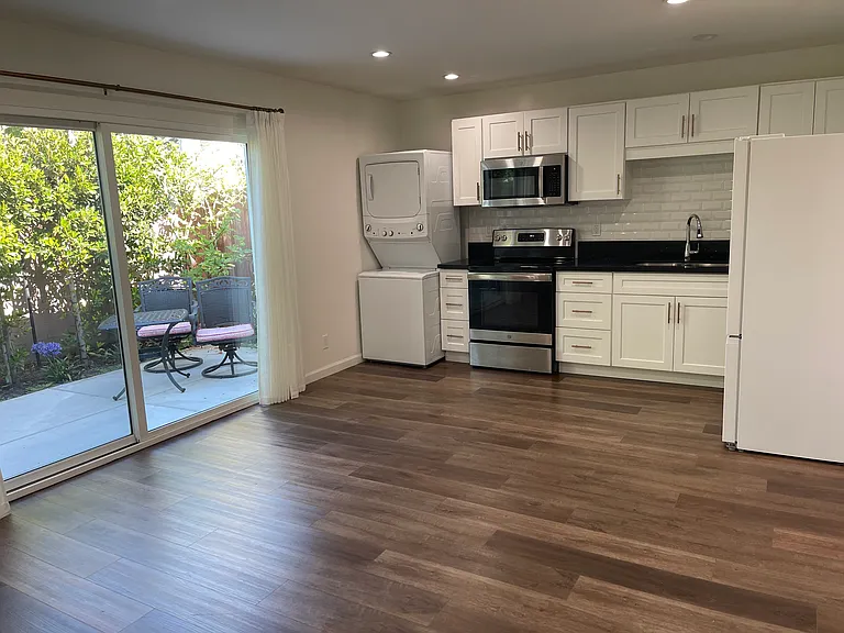 5138 S Hillcrest Dr — Photo 5