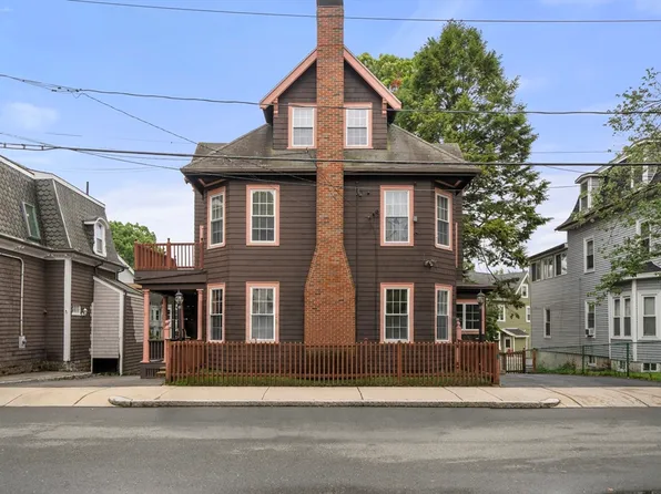 16-18 Kernwood St, Malden, MA 02148