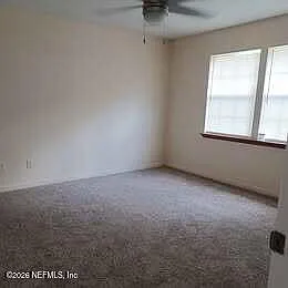 2 bed, 1.0 bath, 952 sqft, $1,300 — Photo 4