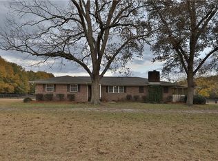 3901 Cotton Valley Ln, Auburn, AL 36832
