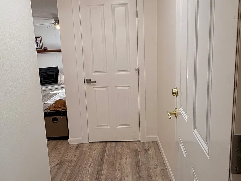 44 Eagle Crest Dr #9 — Photo 3