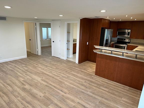 3rd image of 2835 Nela Ave #A