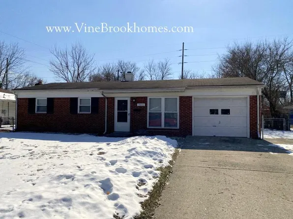 7831 E Renfrew Dr, Indianapolis, IN 46226