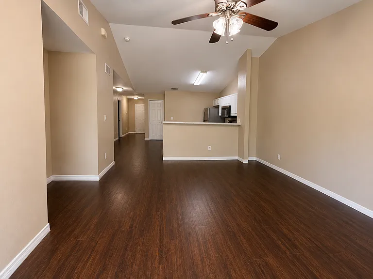 346 Bell Blvd S — Photo 20