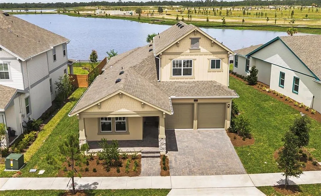5 bed, 3.5 bath, 3092 sqft, $4,800 — Photo 1