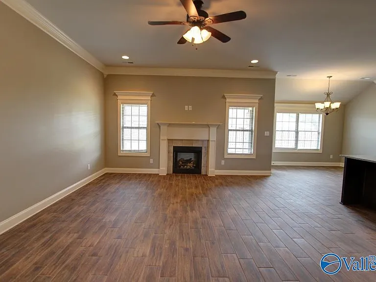 22947 Pin Oak Dr — Photo 3
