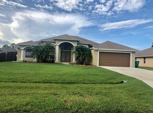 1571 SW Neponset Rd, Port Saint Lucie, FL 34953