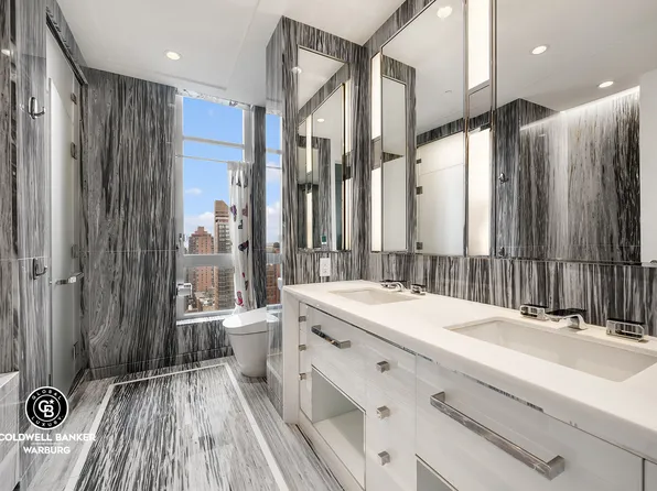 200 East 95th Street image 12 of 23