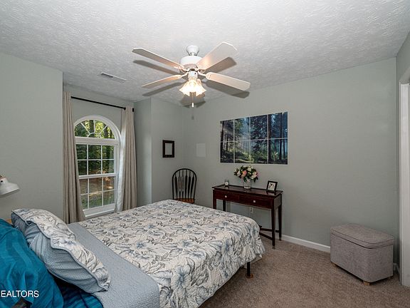 4th image of 4225 Macbeth Way
