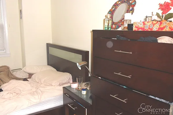 Rented by City Connections Realty | media 18