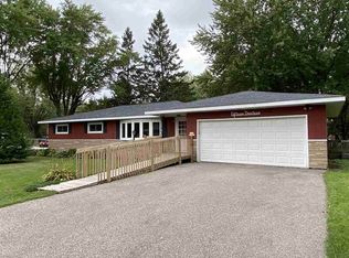 1513 W 6th St, Marshfield, WI 54449