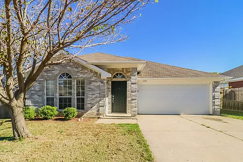 6101 Summerfield Dr Photo 1
