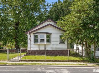 1234 E Forrest Hill Ave, Peoria, IL 61603