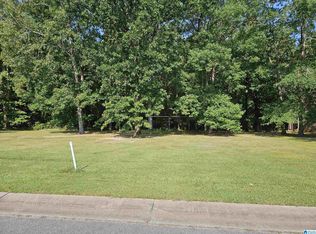 Deer Valley Pkwy #18, Rainbow City, AL 35906