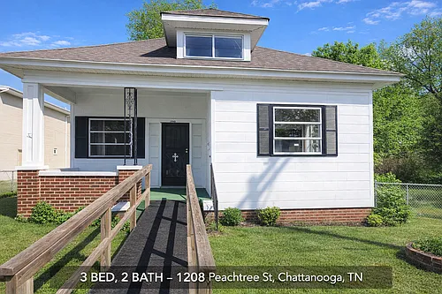 1208 Peachtree St Photo 1