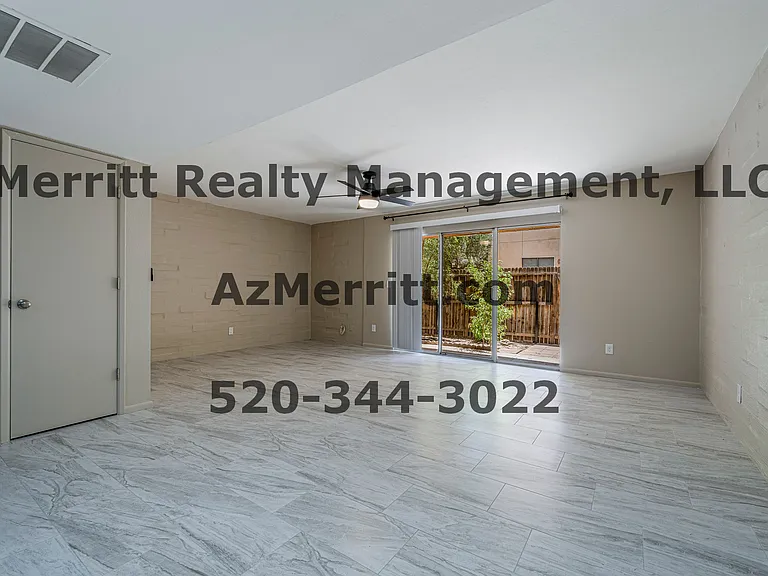 1337 E Fort Lowell Rd — Photo 8