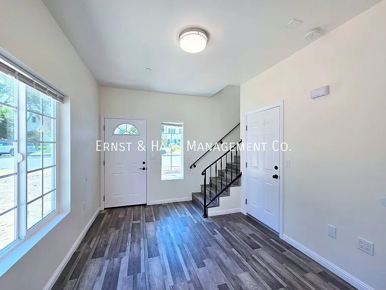 4165A Country Club Dr — Photo 7