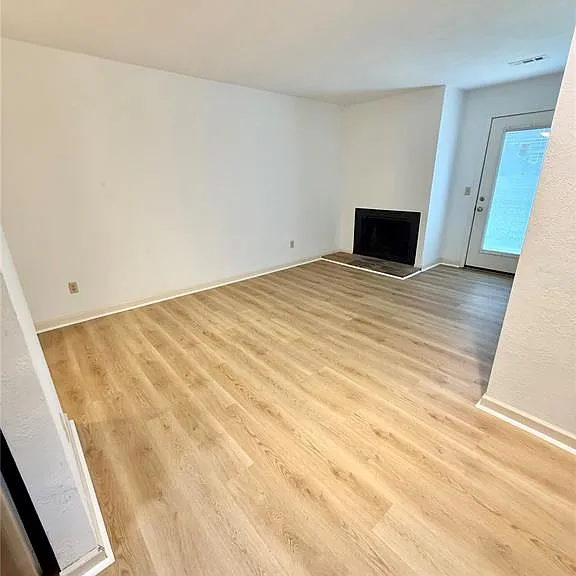 122 Ashley Dr — Photo 9
