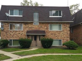 9988 Holly Ln APT 2S, Des Plaines, IL 60016
