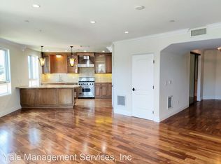 4350 Vantage Ave APT 303, Studio City, CA 91604