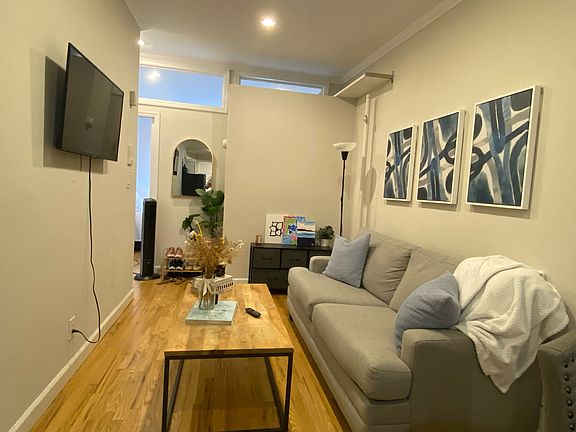 4th image of 111 Saint Marks Pl APT 9