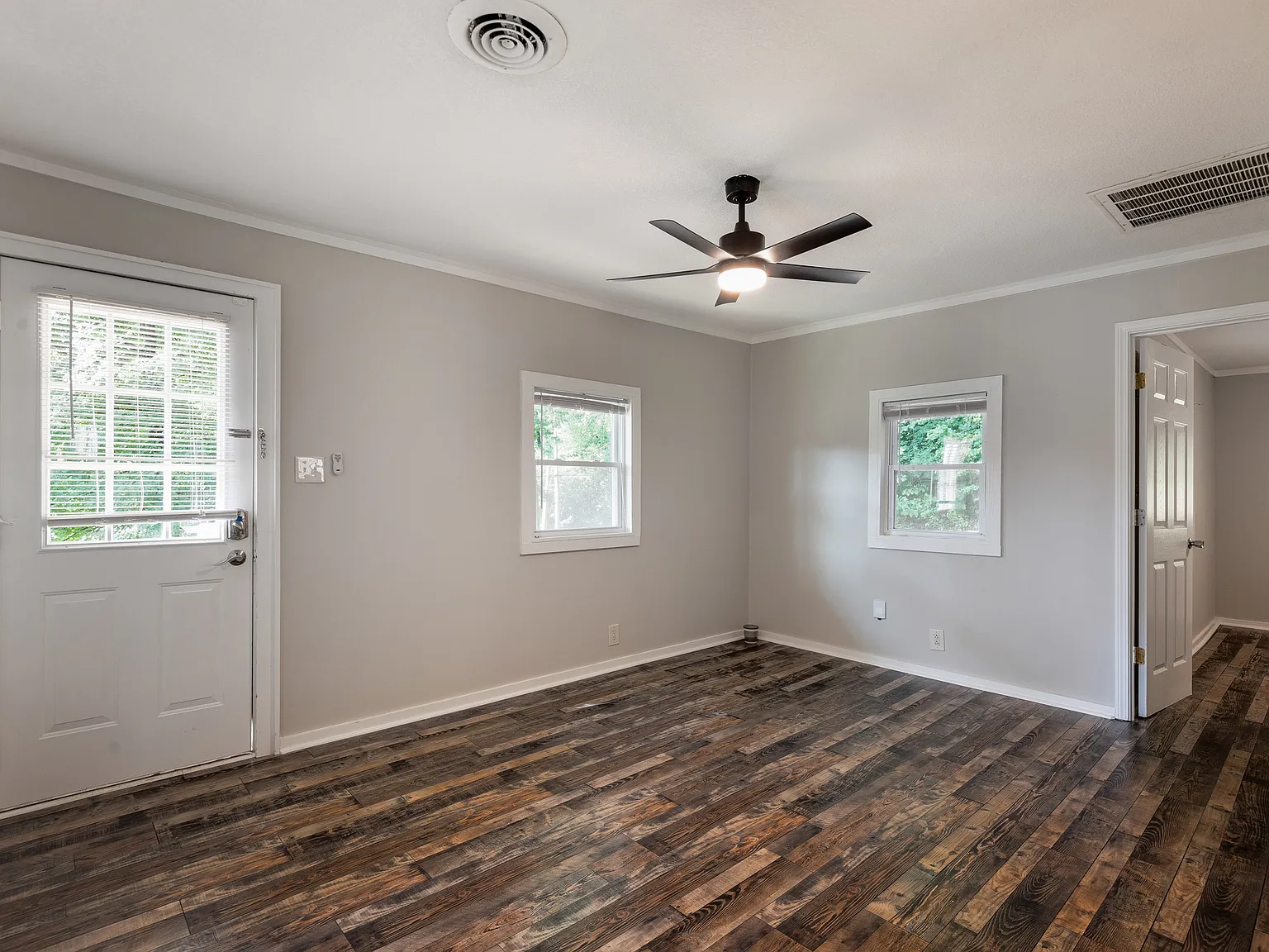4516 Sevierville Pike - 1 — Photo 4
