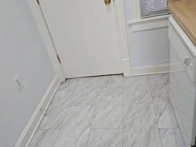 5103 Wyandotte St #1N — Photo 7