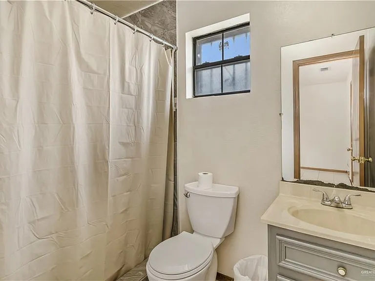 301 Jessica Jane Ave — Photo 11