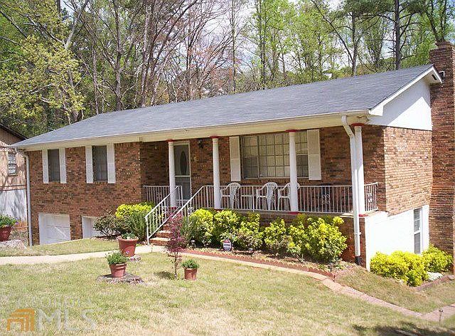2nd image of 1653 Pine Glen Cir