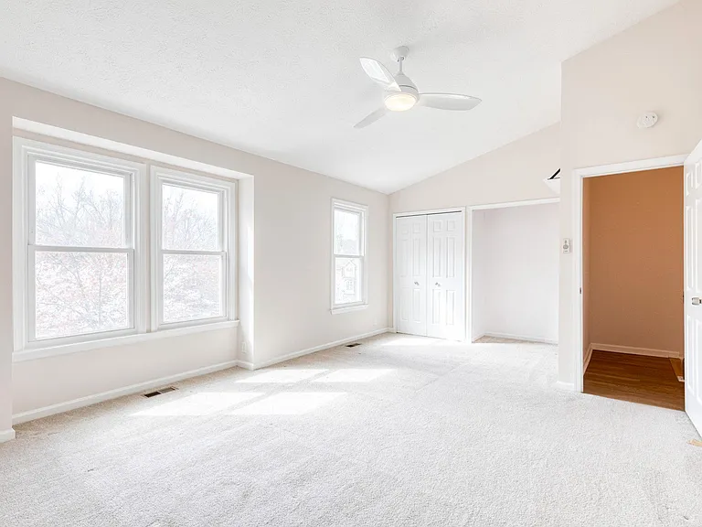 5933 Cedar Fern Ct — Photo 11