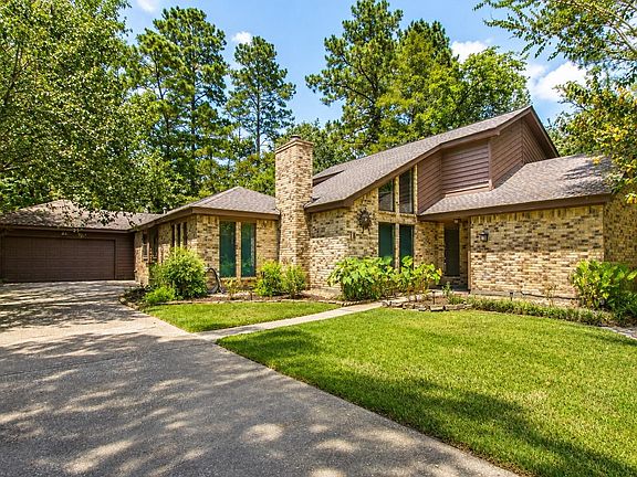 2nd image of 15 Mallard Glen Pl