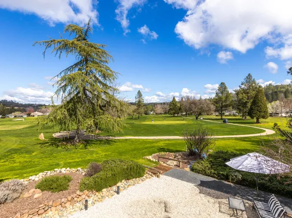 18190 Lake Forest Dr, Penn Valley, CA 95946